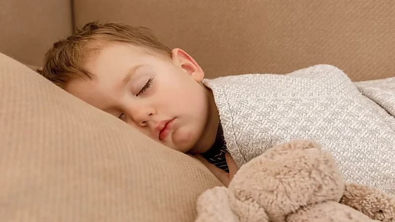 دراسة: القيلولة تساعد الأطفال على التعلم ومعالجة الذاكرة