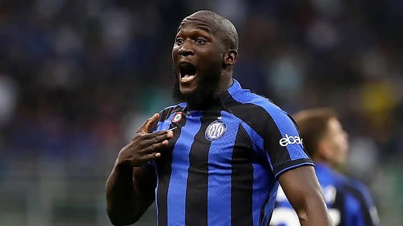 الهلال يرفع عرضه لروميلو لوكاكو