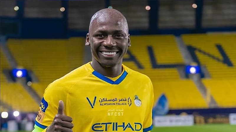 النصر يسعى لإعادة عبدالله مادو