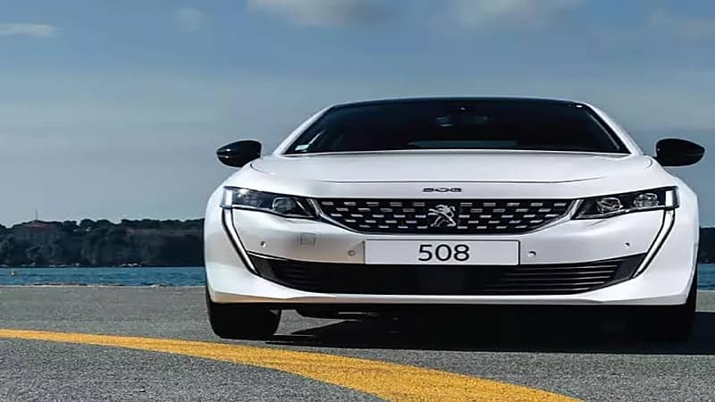 بالصور.. بيجو 508 موديل 2022 تخطف الأنظار في المملكة