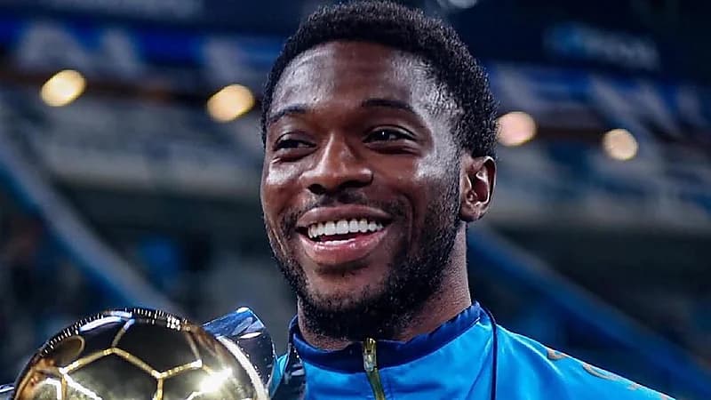 أموزو يبدي رغبته في مغادرة غريميو