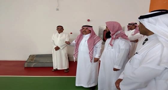 بالصور.. مدير تعليم الرياض يتفقد سير العملية التعليمية في رماح