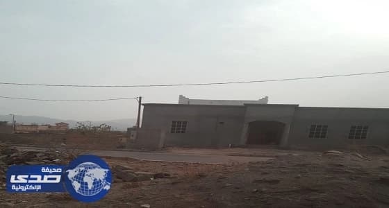 بالصور.. مواطنو " الشعراء " يطالبون بتسوير مقبرة " العارق "