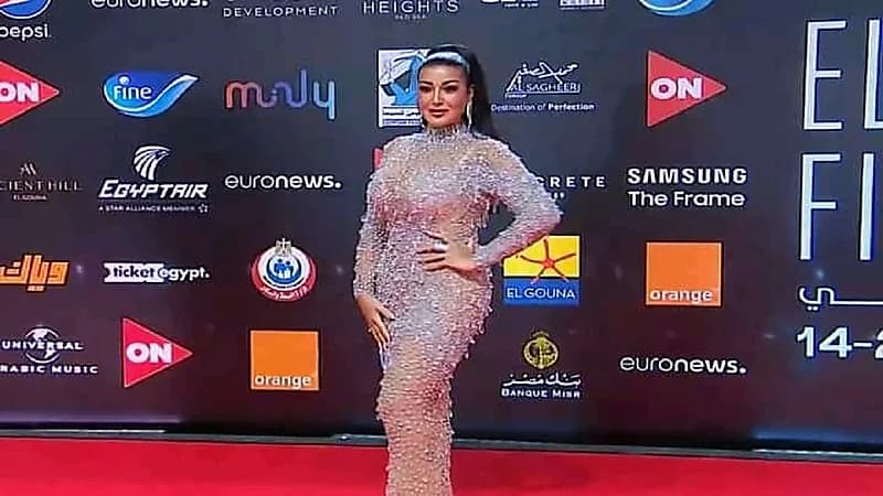 بالفيديو.. سمية الخشاب تشعل مهرجان الجونة بوصلة رقص