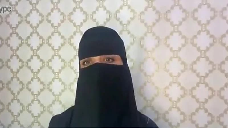 مستشارة أسرية تقدم 3 نصائح للمعلمين للتعامل مع الطفل الخجول (فيديو)