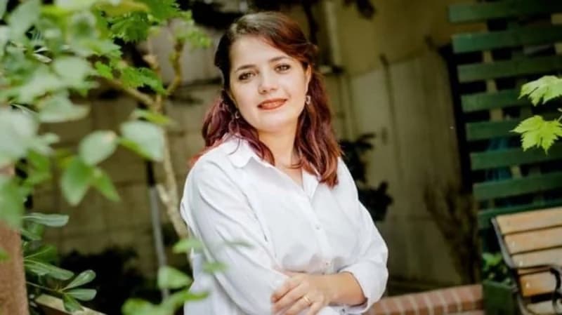 صحفية تركية تتعرض للتهديد بالقتل بسبب المخابرات التركية