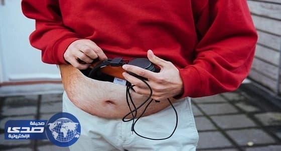 بالصور.. تصميم حقيبة على شكل كرش لمنع السرقات