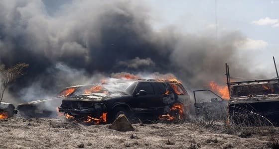 عشرات السيارات تحترق بسبب حريق هائل في هندوراس