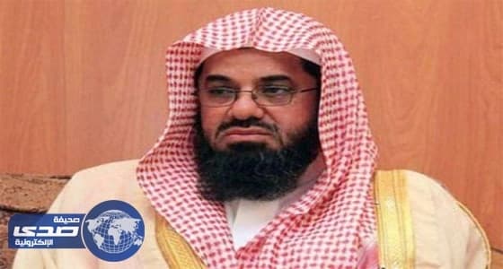 الشريم: تصوير خصوصيات الغير دون علمهم " افتئاتاً عليهم "