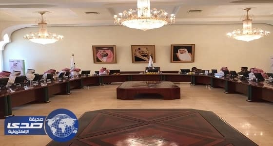 محافظ الطائف يجتمع بأمين المحافظة ومدير الشرطة لتطوير أداء لجان التعديات والبلديات