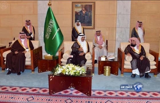 ﺳﻤﻮ اﻷﻣﯿﺮ ﺧﺎﻟﺪ ﺑﻦ ﺑﻨﺪر ﯾﺴﺘﻘﺒﻞ أﺻﺤﺎب اﻟﻔﻀﯿﻠﺔ واﻟﻤﻌﺎﻟﻲ وﺟﻤﻌﺎً ﻣﻦ اﻟﻤﻮاطﻨﯿﻦ