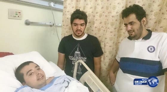 الشاب المريض "إبراهيم": استكثروا عليّ الفرحة بعد أن عرف وجهي الابتسامة