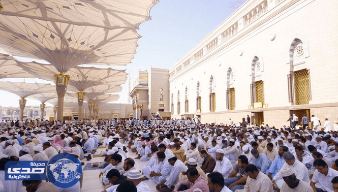 إمام المسجد النبوي يٌحذر من التكبر على الوالدين واهانتهما