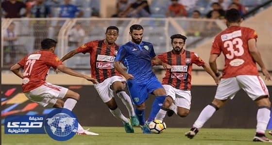الفتح يتخطى الرائد بهدف بيدرو