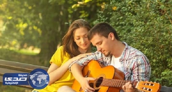 كلمات التشجيع والدعم من أهم طرق التعبير عن الحب