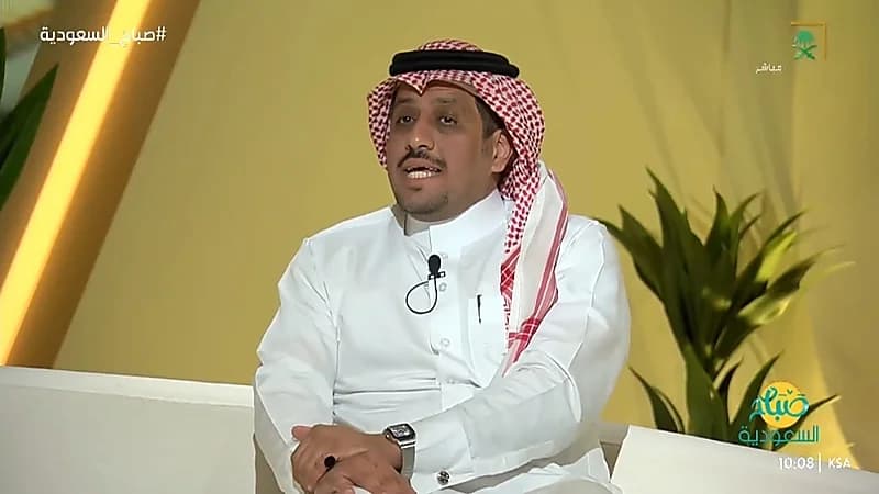 مدرب رياضي: السباحة في مكان مكشوف قد يعرضك للأمراض.. فيديو