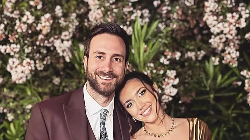 غطسة الزفاف: ستيفاني عطالله وزاف يحتفلان بزفافهما بطريقة غير تقليدية.. فيديو