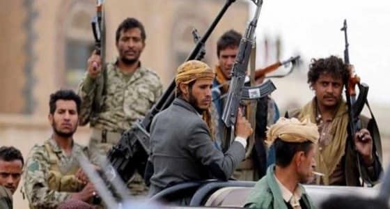 عناصر حوثية تعتدي على متظاهرين سلميين بصنعاء