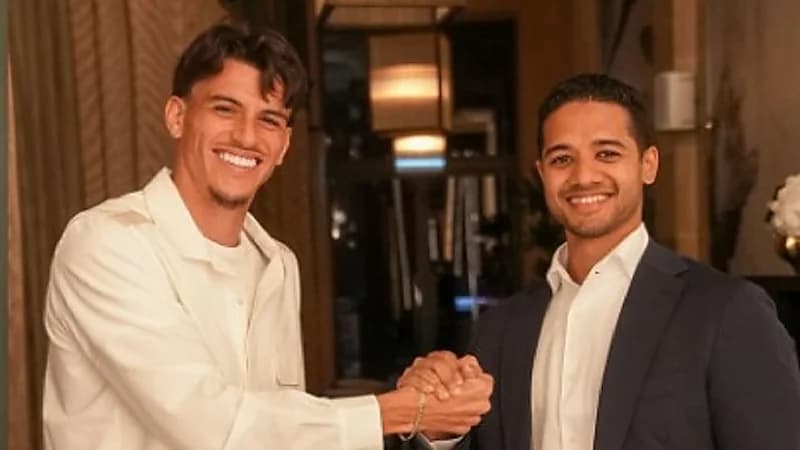 الأهلي يعلن التعاقد مع المدافع البرازيلي إيبانيز .. فيديو