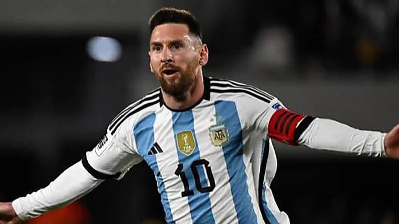 ‎أنباء عن عودة ميسي إلى برشلونة مرة أخرى