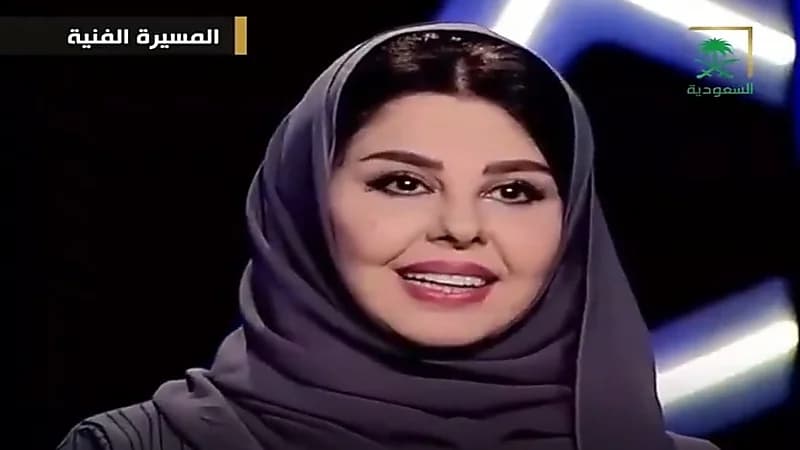 بالفيديو.. لولوة الحمود: لوحتي بمكتب ولي العهد هي الأقرب لقلبي