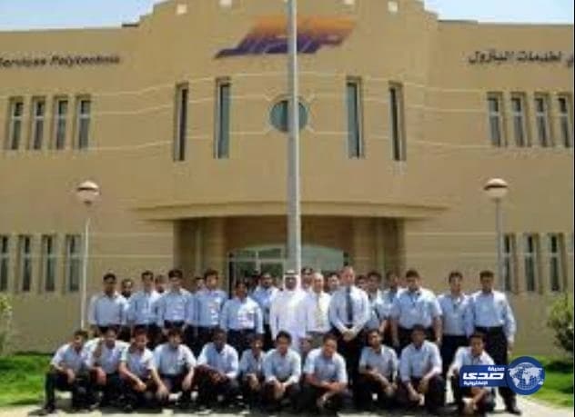 "عبارات رومانسية" على أغلفة "بسكويت" تثير الجدل