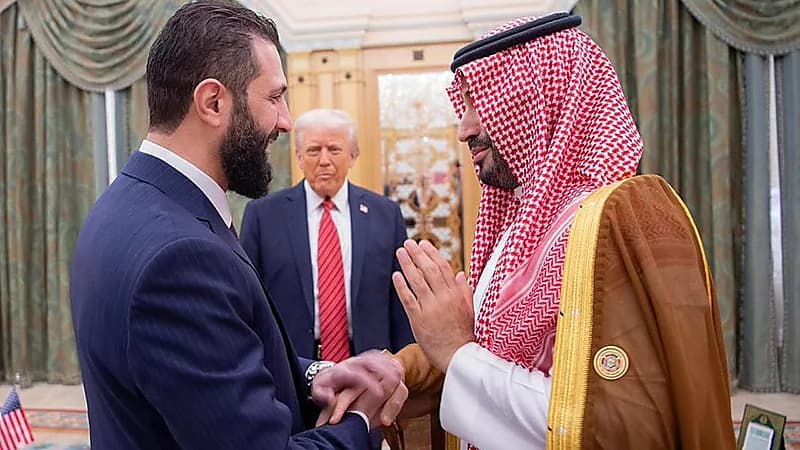 أحمد الشرع يثمّن جهود ولي العهد في رفع العقوبات عن سوريا