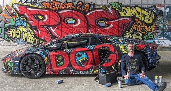 لامبورجيني أفينتادور بحلة جرافيتي خاصة للراغبين في التفرد