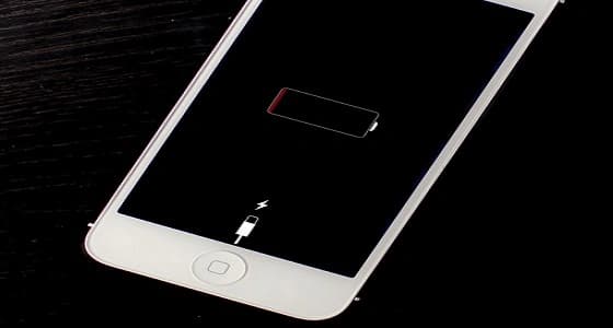 " آبل " تعتذر لبطء أجهزة المستخدمين بتخفيض سعر البطارية البديلة