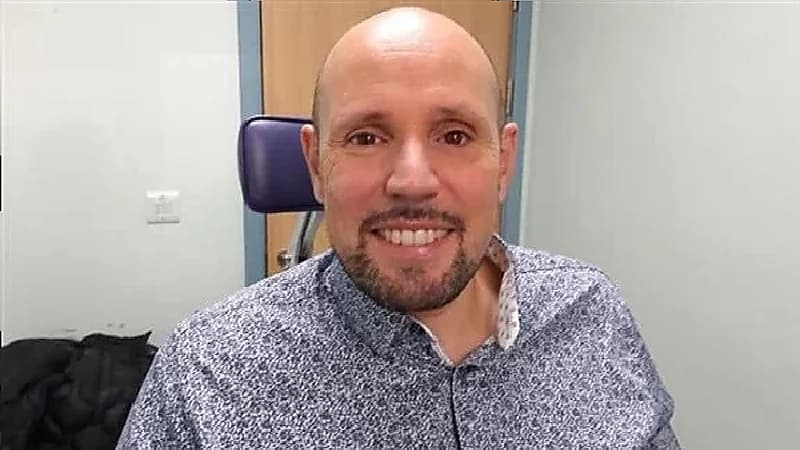 نجاح أول عملية زرع عين رقمية لرجل