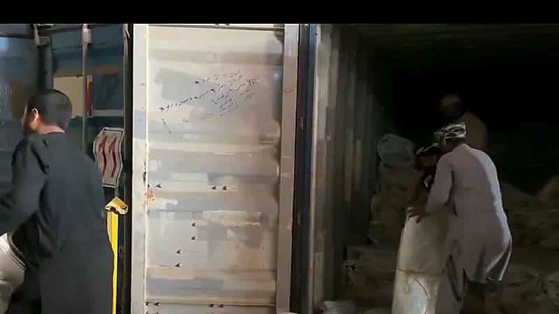 إغلاق 95 مستودعاً لتخزين الخيام ومستلزمات الحج في مكة..فيديو