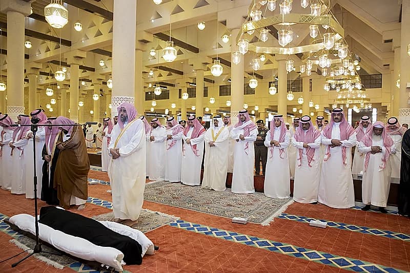 بالفيديو .. تدشين أول مركز صحي وفق الكود العمراني لهيئة تطوير عسير