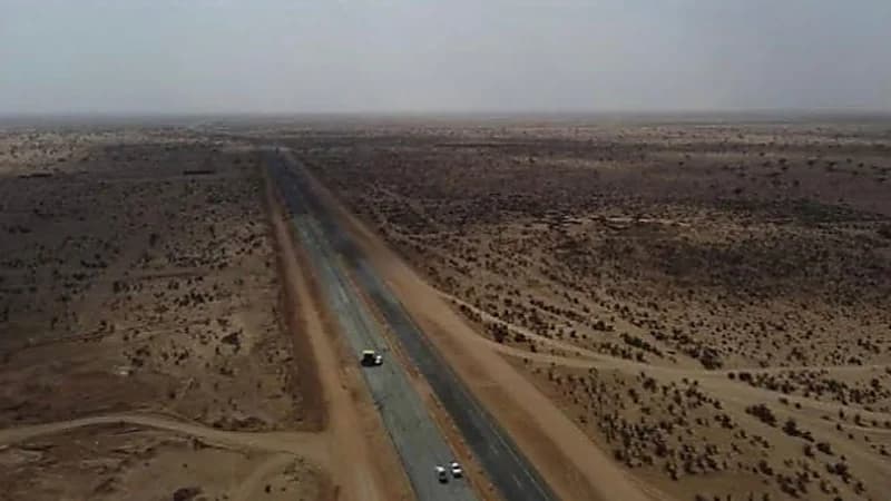 فتح طريق حضن في مكة بعد إغلاقه احترازيًا بسبب الأمطار الكثيفة