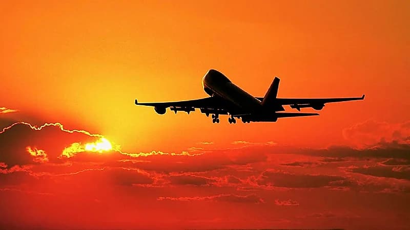 وفاة كويتي على متن طائرة مصرية