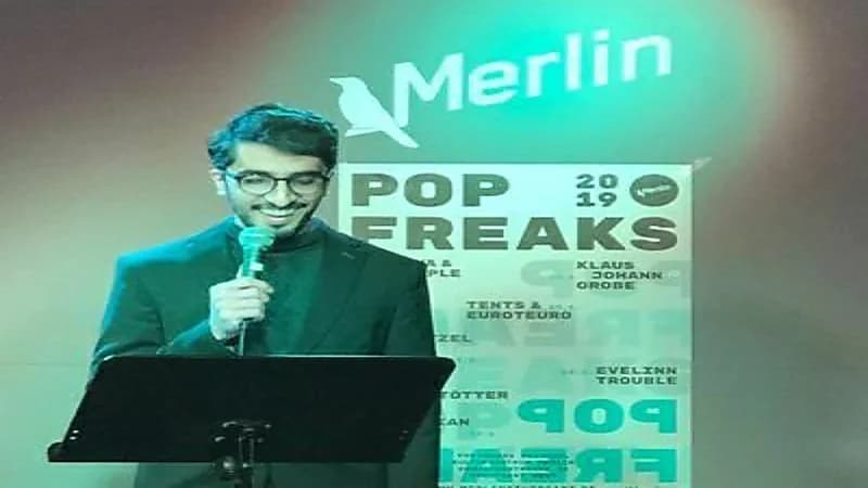 المترجم والأديب محمد الضبع يحصل على الجنسية السعودية