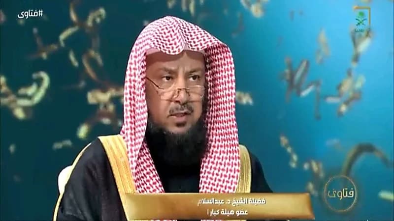 بالفيديو.. هل يحق للأم منع ابنتها من الزواج ؟.. السليمان يجيب