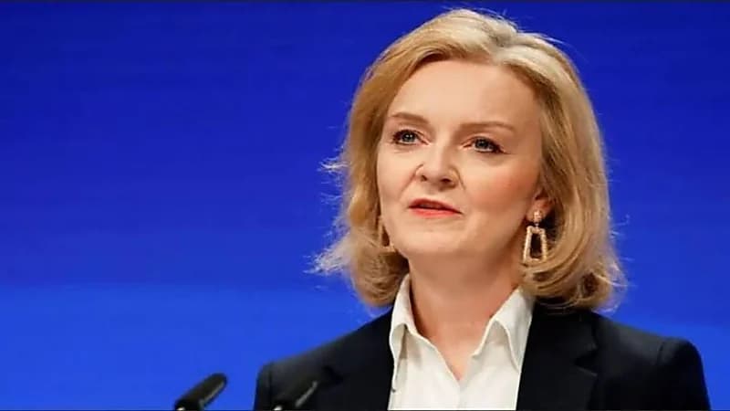 لندن تكشف موعد جديد متوقع لـ "الغزو الروسي" لأوكرانيا