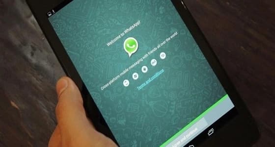 بالصور.. راقٍ ينشر محادثة مع " جني " عبر " واتساب " ويثير السخرية