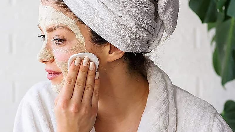 طرق العناية الليلية لبشرة مشرقة ومتألقة صباحًا