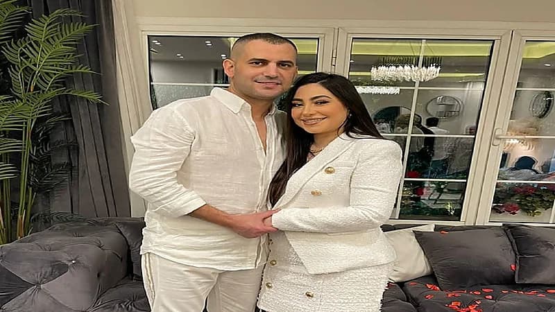 المطربة بوسي تحتفل بزواجها الثاني