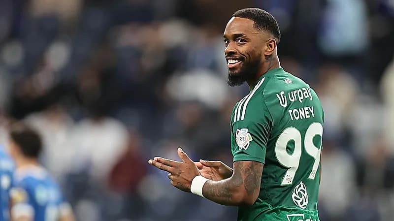 مانشستر يونايتد يستهدف التعاقد مع توني