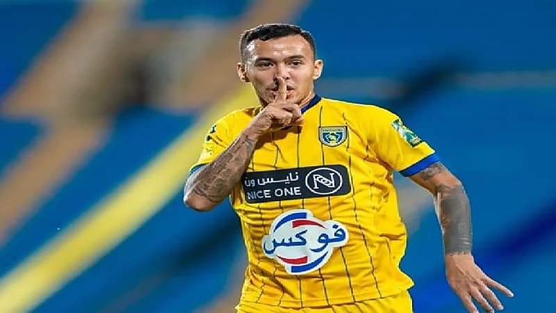 التعاون يعلن إصابة نجمه "كاكو" بالرباط الصليبي