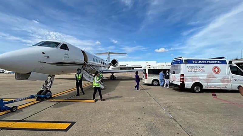 نقل مواطنين بطائرة الإخلاء الطبي من بانكوك إلى المملكة لاستكمال علاجهم