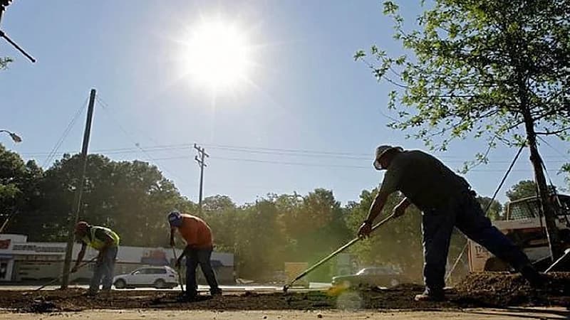 "وقاية" تُصدر الدليل الإرشادي للعمل بدرجات الحرارة العالية