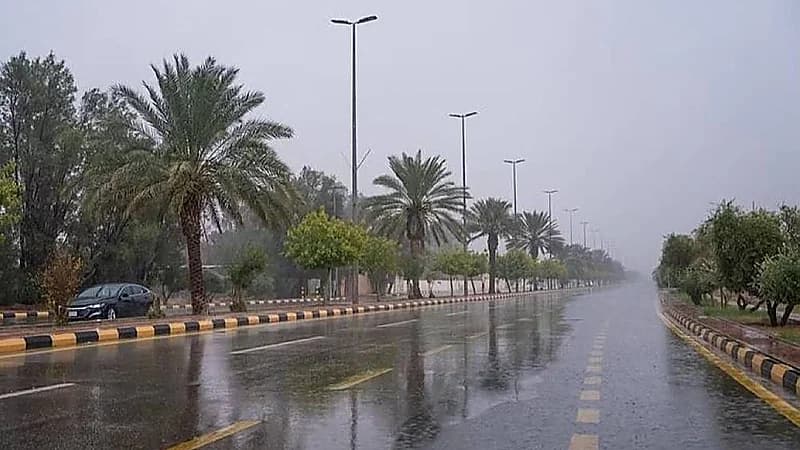 الأرصاد: استمرار فرص الأمطار على مناطق عدة بالمملكة.. فيديو