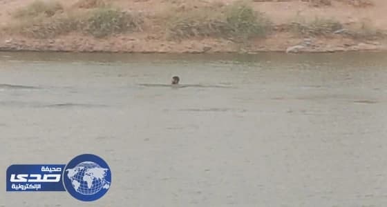 انتشال جثمان الغريق الثاني من مستنقع مياه بالرياض