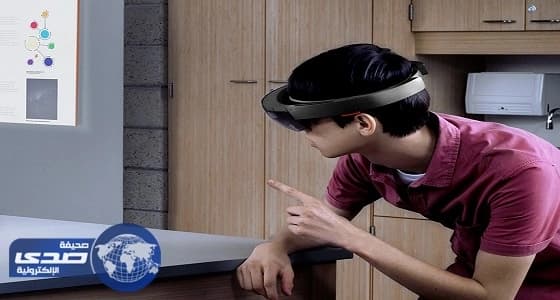 استخدام نظارة " هولو لينز " في إجراء أول جراحة في عظمة الكتف