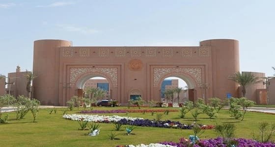 بعد تسريب أسئلة بجامعة  الملك فيصل.. الإدارة تفجع الطلاب بإعادة الاختبار