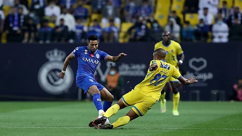 النصر يغري لاعبيه بـ 100 ألف ريال حال الفوز على الهلال