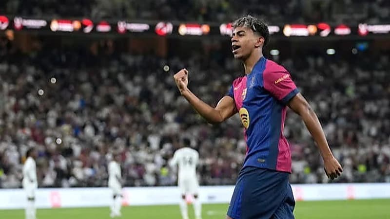 موقف مدرب إسبانيا من صوم لامين يامال